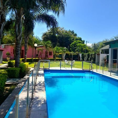Cabanas Puertas Del Sol Ла Риоха Екстериор снимка